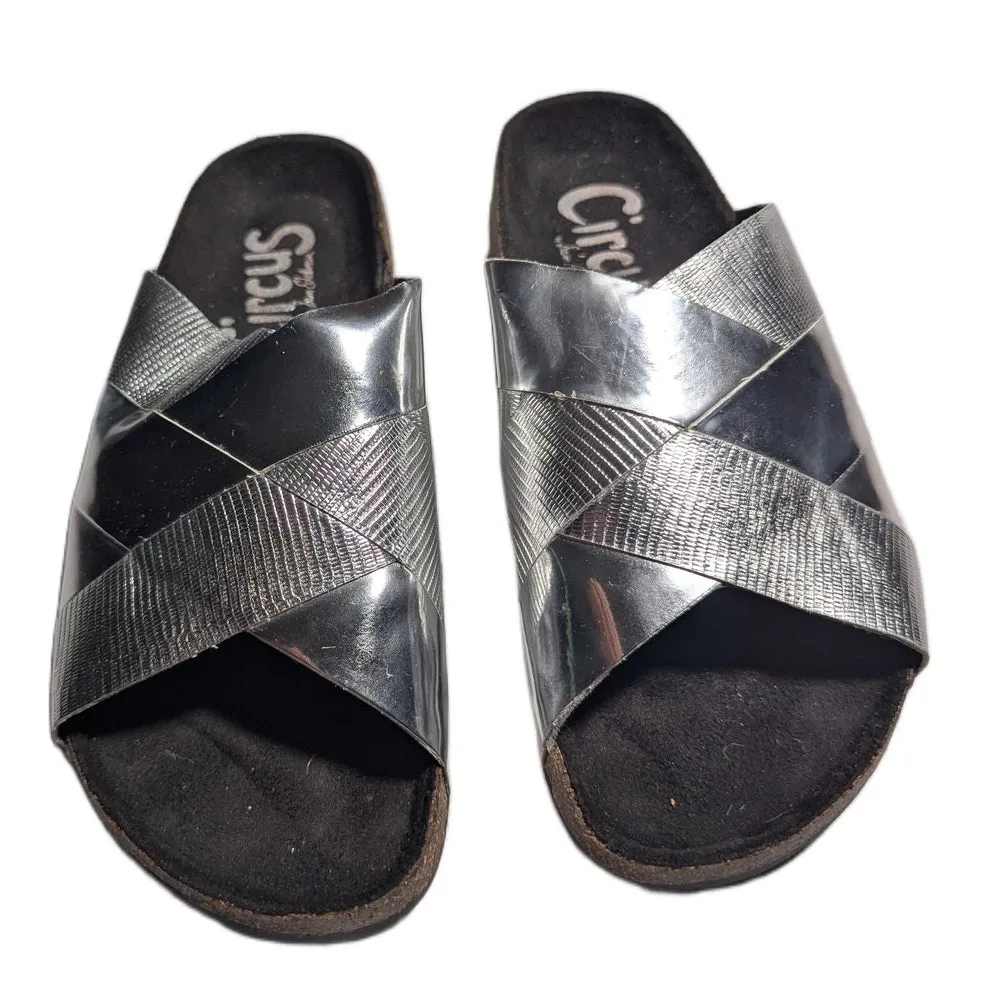 Circus by Sam Edelman Allison Silver Metallic Faux Leather Slide Sandals Sz 6 - Image 3