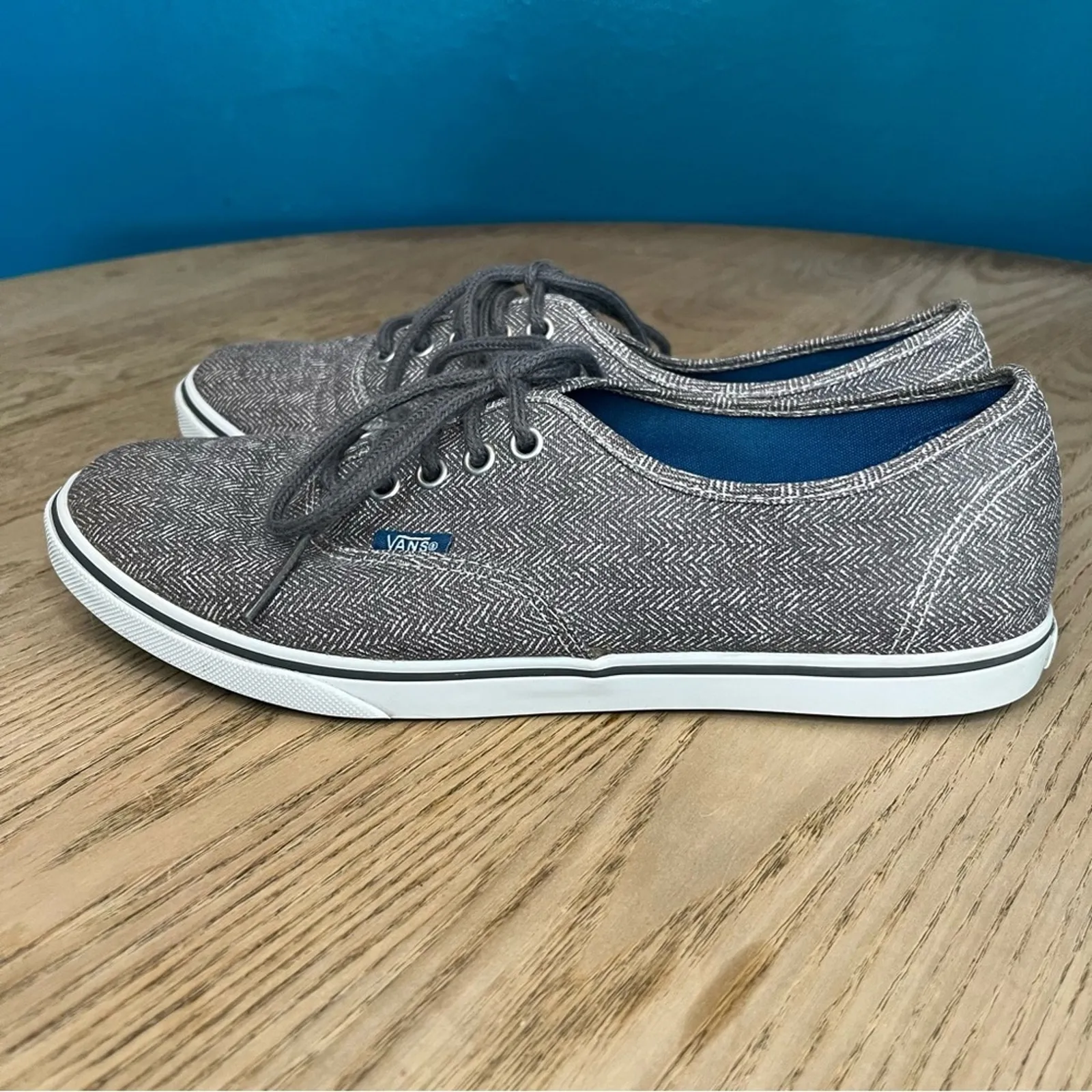 Vans Classic Old Skool Low Cut Lace Up Sneakers Herringbone Gray M 7/ W 8.5 - Image 4