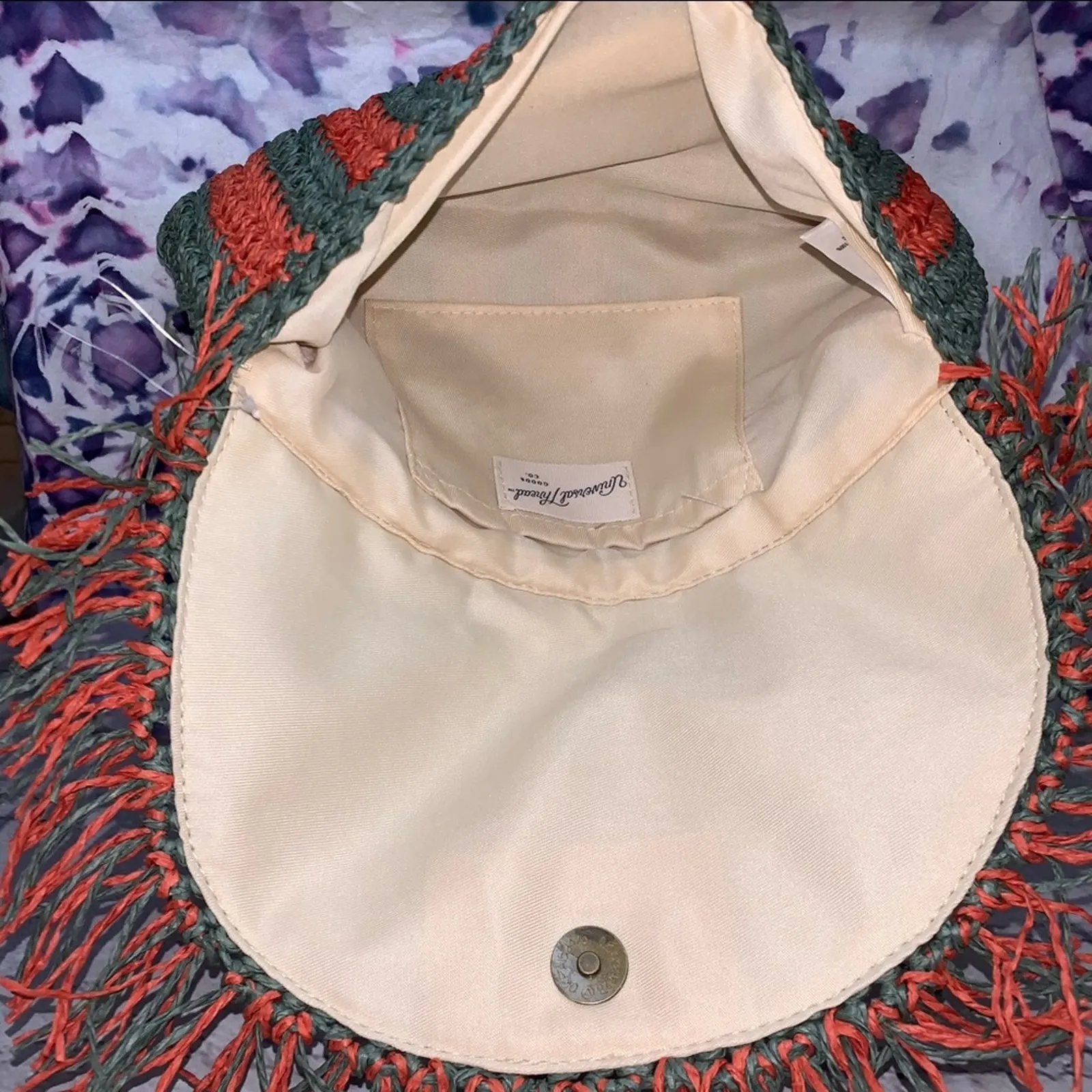 NWOT Universal Thread Green & Orange Straw Clutch - Image 3