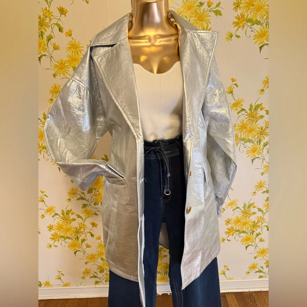 Elegant Metallic silver Trench Coat size M Size M - Image 2