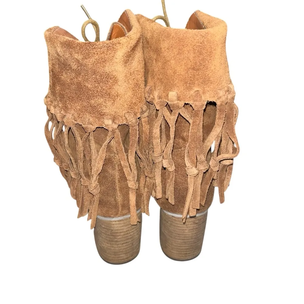 SBICCA Vintage Collection Wagon Brown
Fringe Moccasin Boots Booties size 8 - Image 4