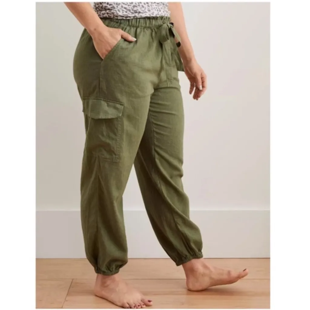 Aerie Linen Blend Paperbag Waist Cargo Joggers in Army Green Small - Image 2