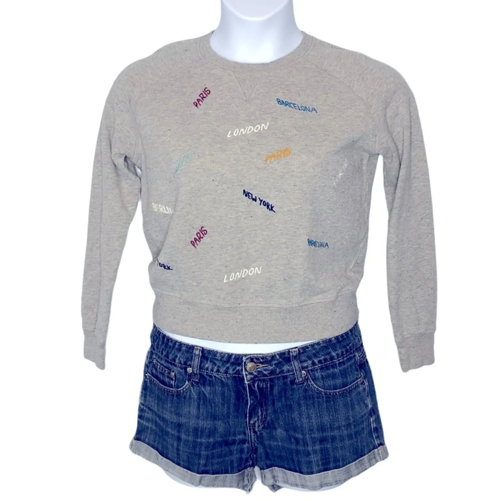 Madewell Throwback Cities Embroidered Cropped Sweatshirt Gray Small - Image 2