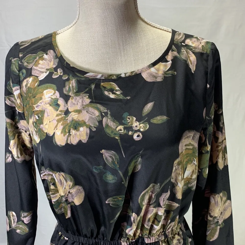 J Crew Factory Tulip Hem Black Floral Dress Size 2 - Image 2