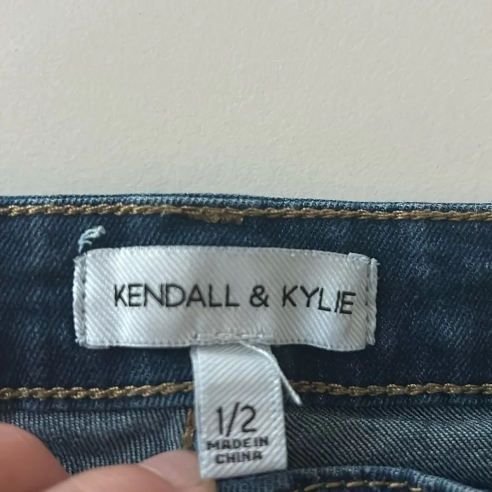Kendall & Kylie High Waist Button Fly Medium Wash Flare Jeans Denim Bohemian - Image 7
