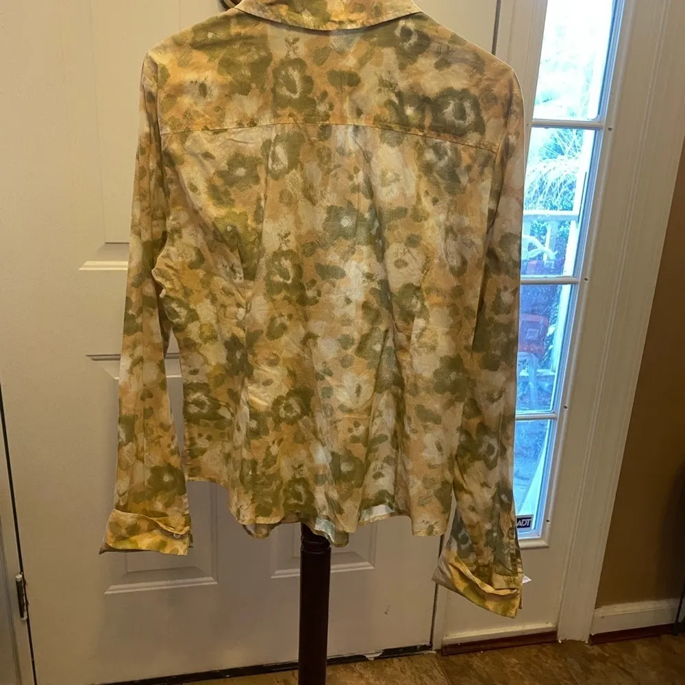 Calvin Klein Nwt XL  BUTTON  DOWN TOP - Image 54