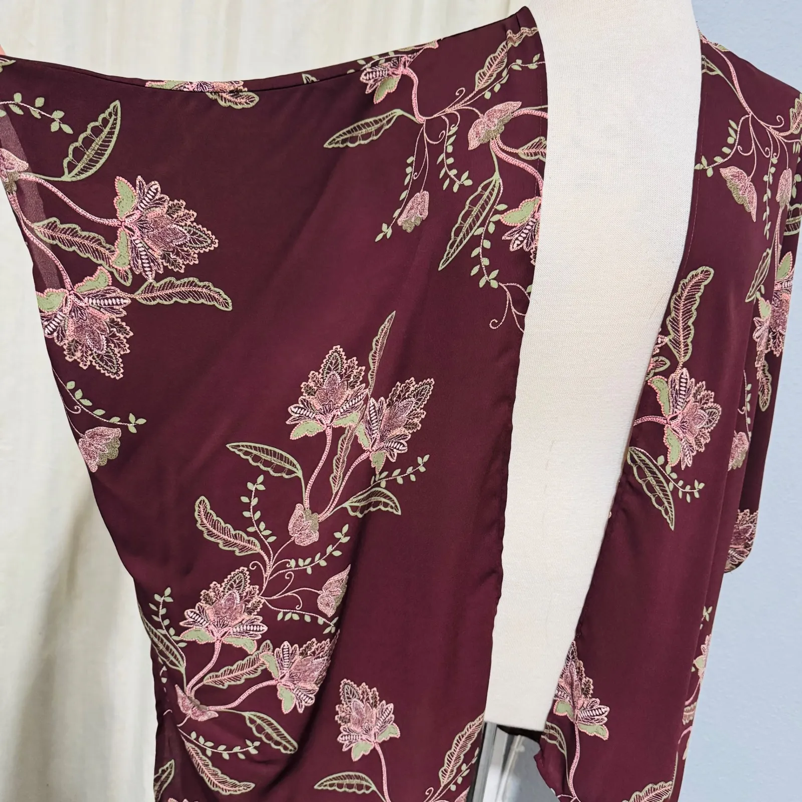 Maurices Burgundy Floral Print Kimono Cardigan One Size Lightweight Bohemian - Image 3
