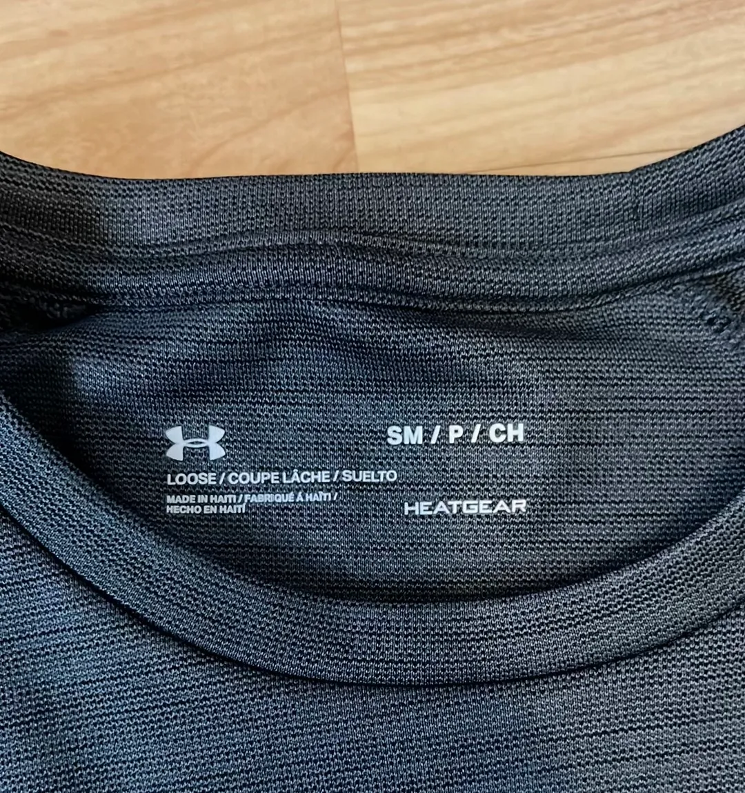 Under Armor Dry Fit T Shirt  - Image 4