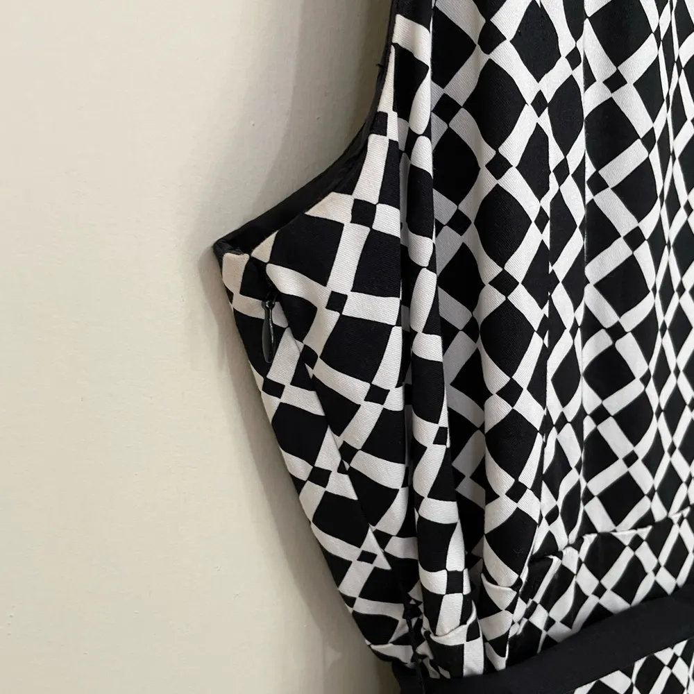 Lane Bryant Faux Wrap Sleeveless Dress Black White Belted Fit & Flare ~ Size 22 - Image 9