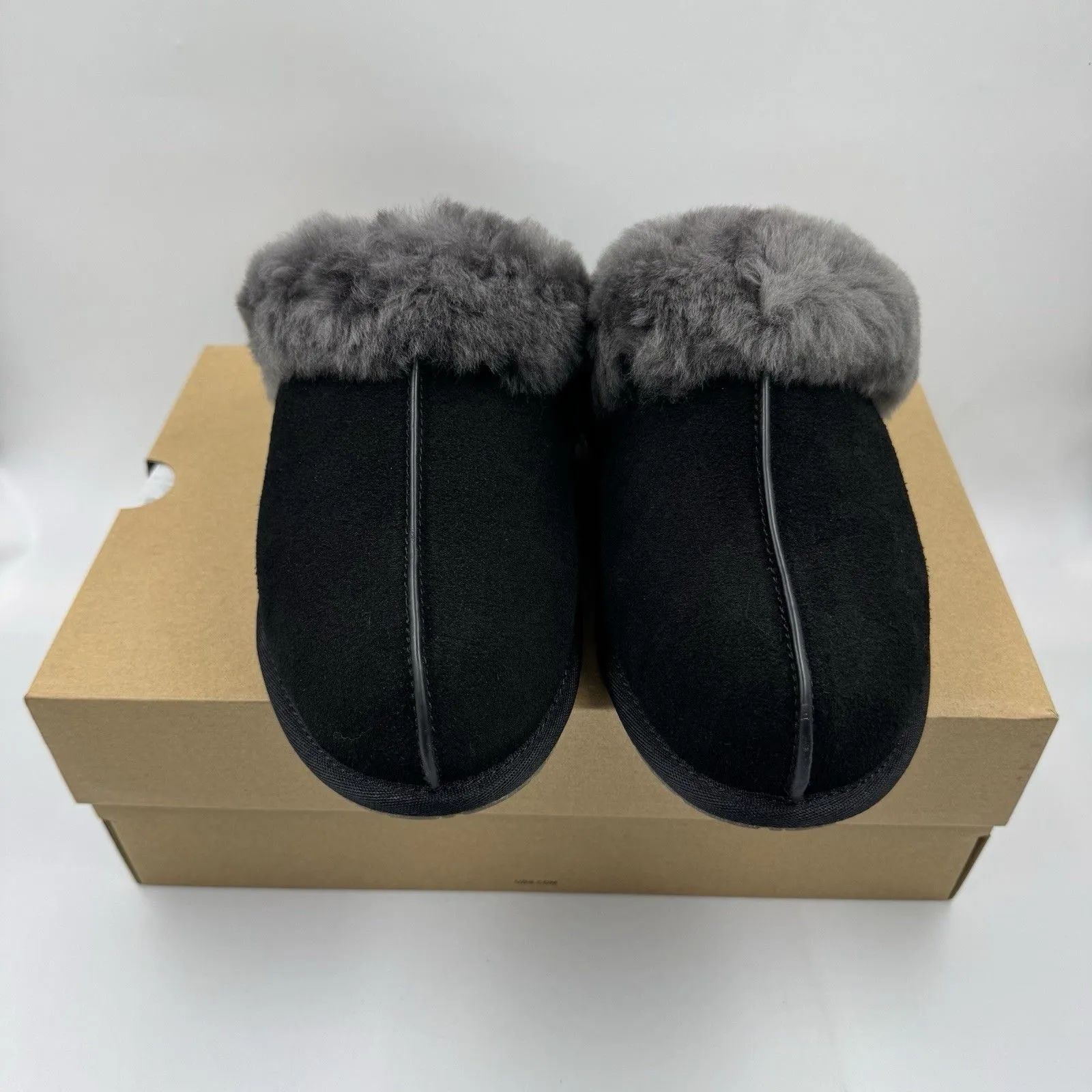 Ugg Australia Women’s Scuffette II Slippers – Suede Black/Grey – Size 8 New - Image 7