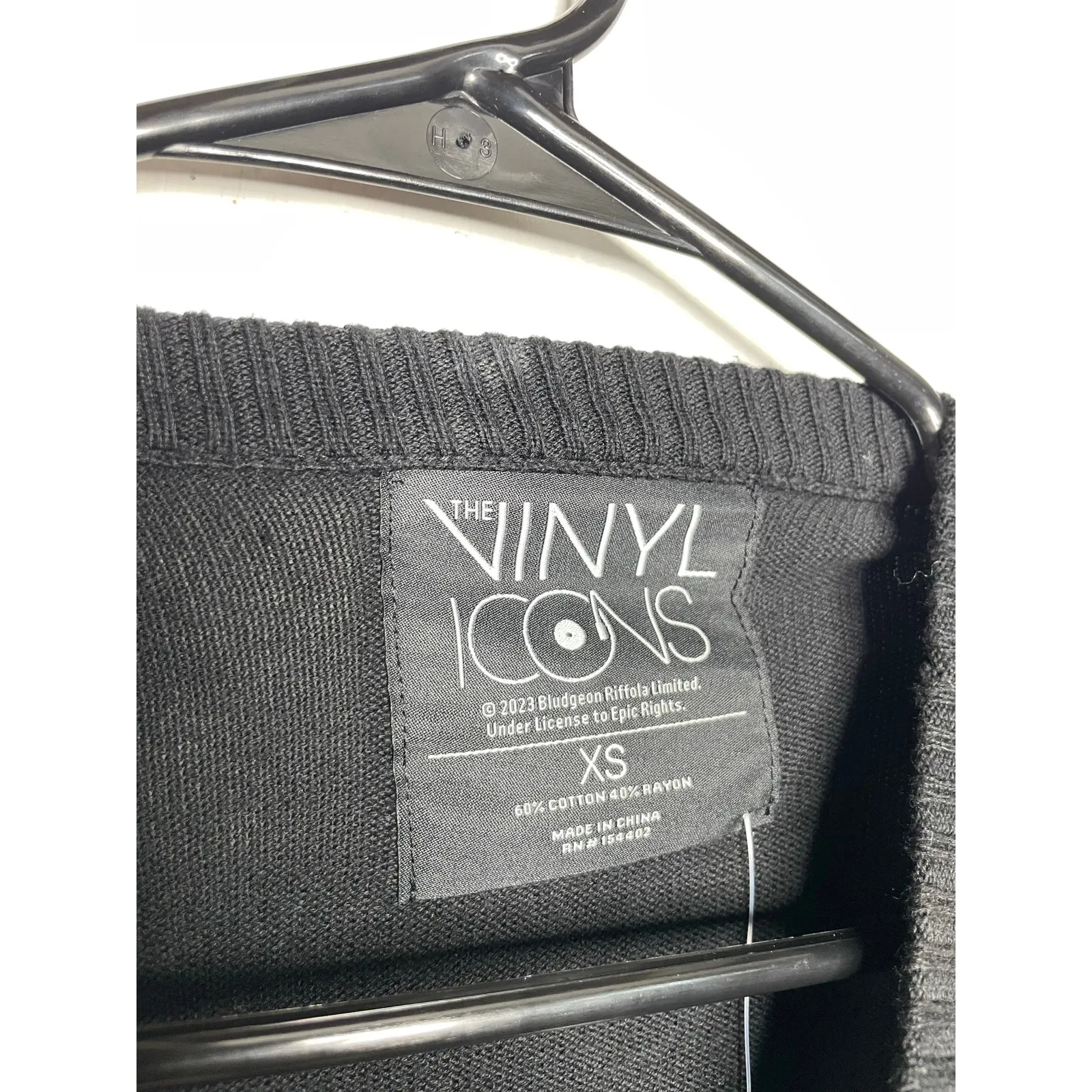 NEW Women's Forever 21 The Vinyl Icons Def Leopard Sweater Size XS - Image 4