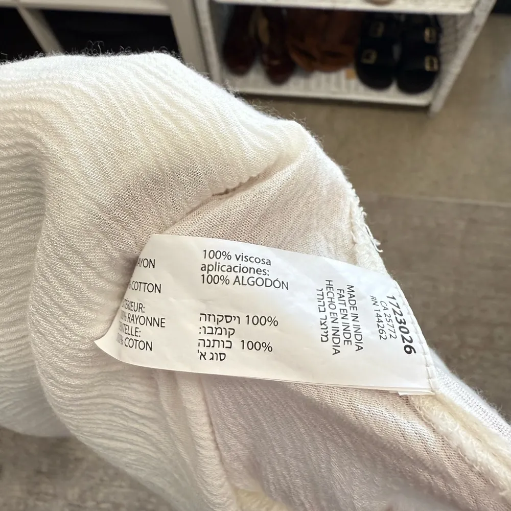 Dex White Floral Botanical Boho Embroidered Lace Trim Wrap Top Size XL - Image 7