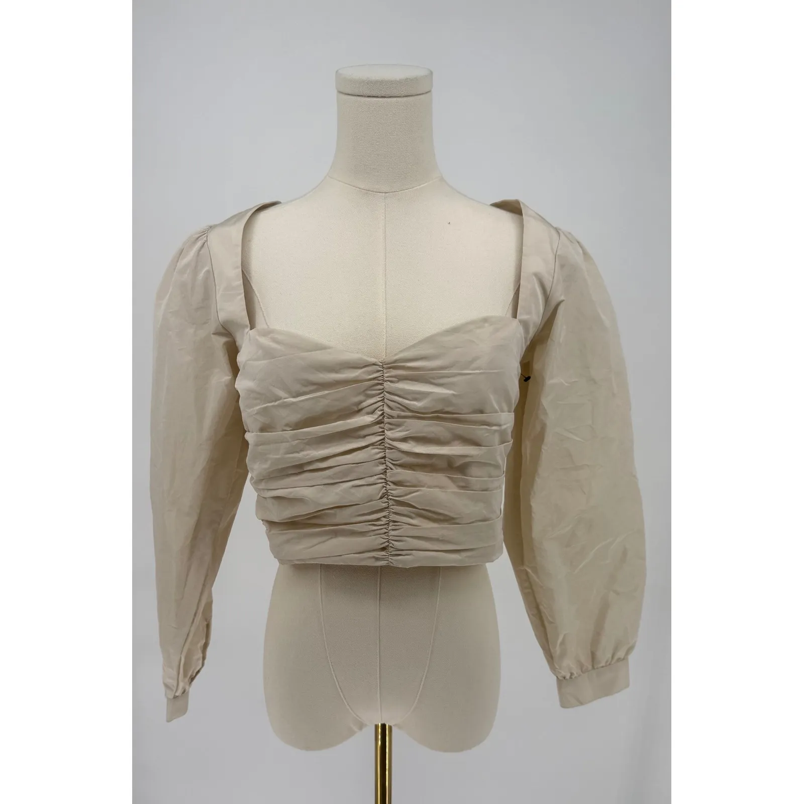 NWT Sunday Best Cream Ruched Sweetheart Long Sleeve Crop Top Sz 10 - Image 2