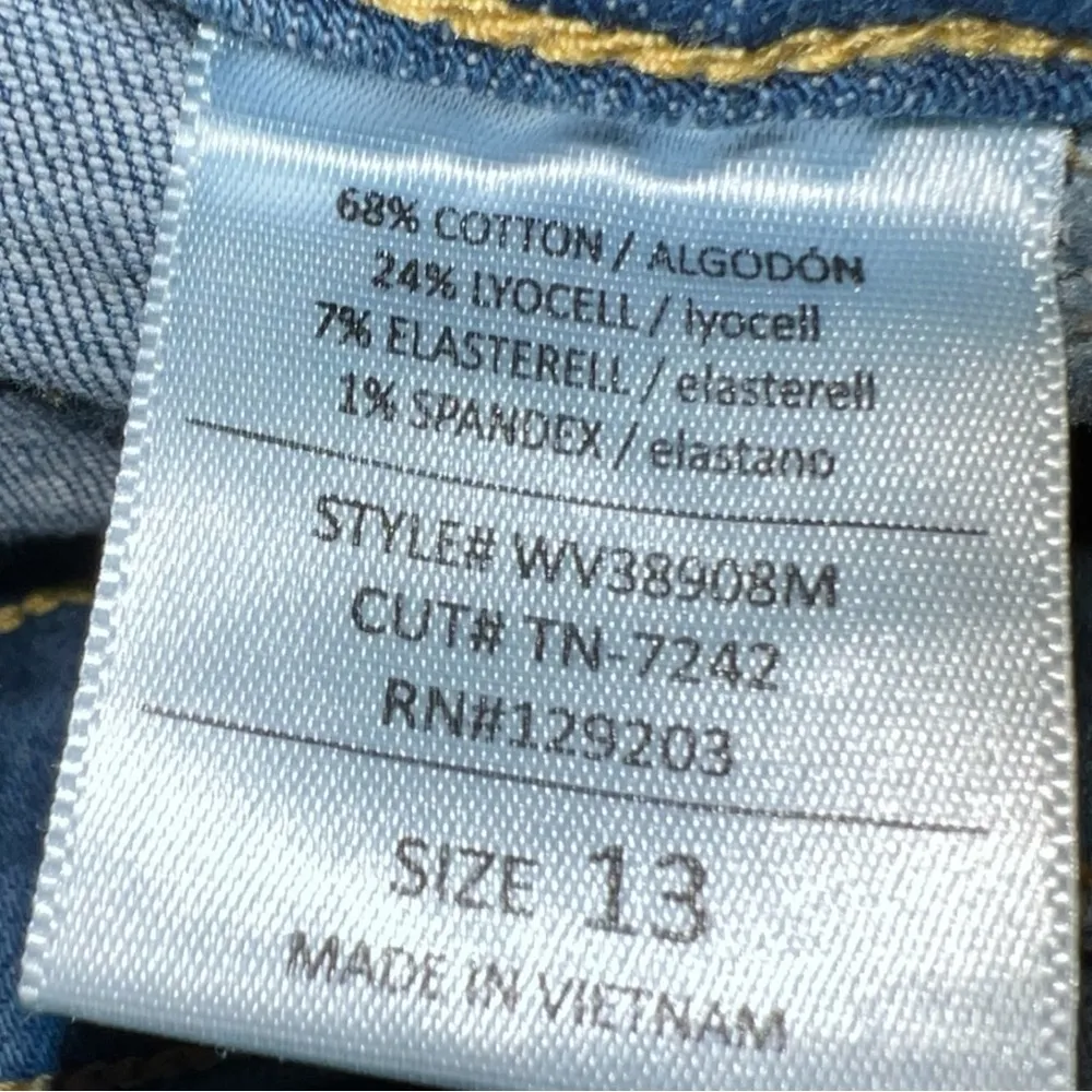 Women's Blue Flared Jeans - Image 10