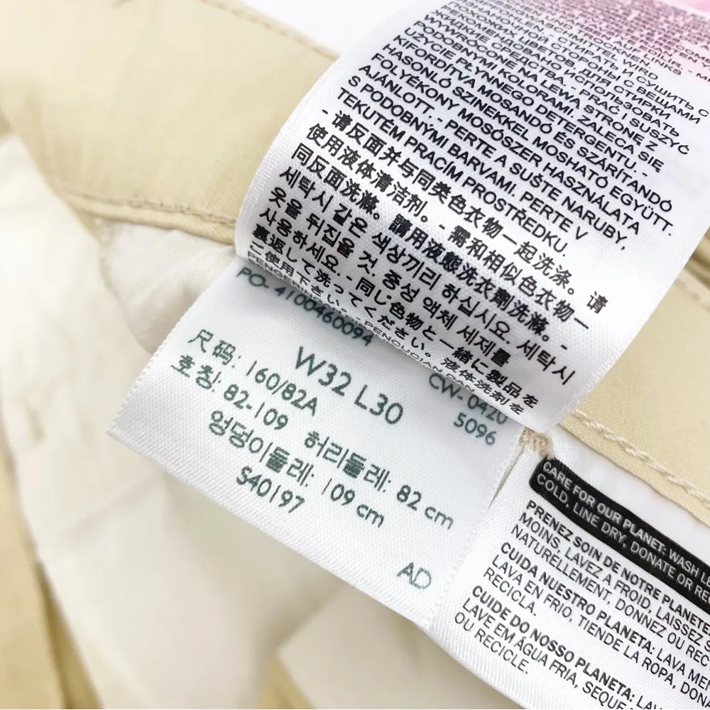 Levi's Premium Pleated High Loose Pants: Crisp Twill Semolina - Khaki Tan Beige - Image 16