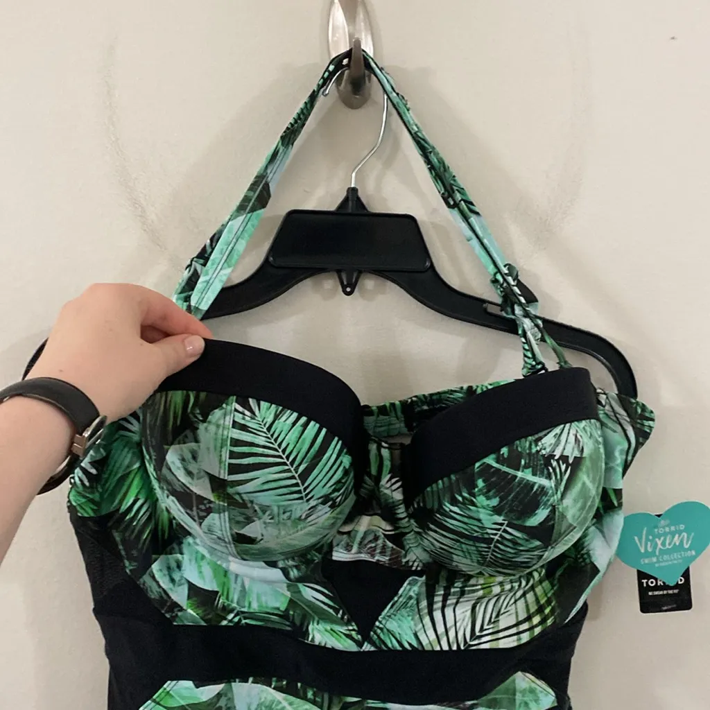 Torrid Vixen Green Palm cutout mesh detail push-up padded bra one piece swimsuit - Image 3