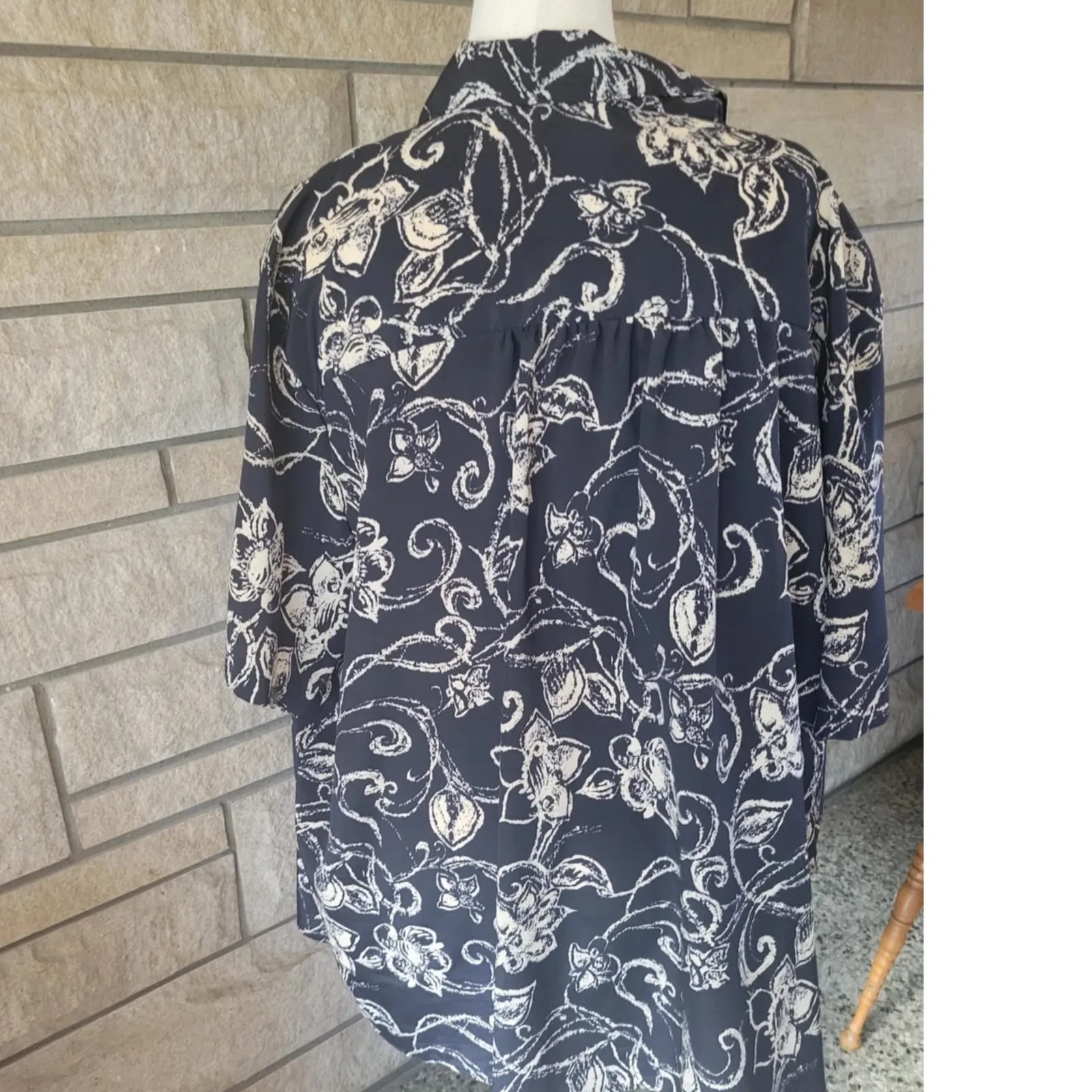 Personal‎ Touch 4X Floral Button Down Short Sleeve Blouse Top Oversized Blue - Image 2