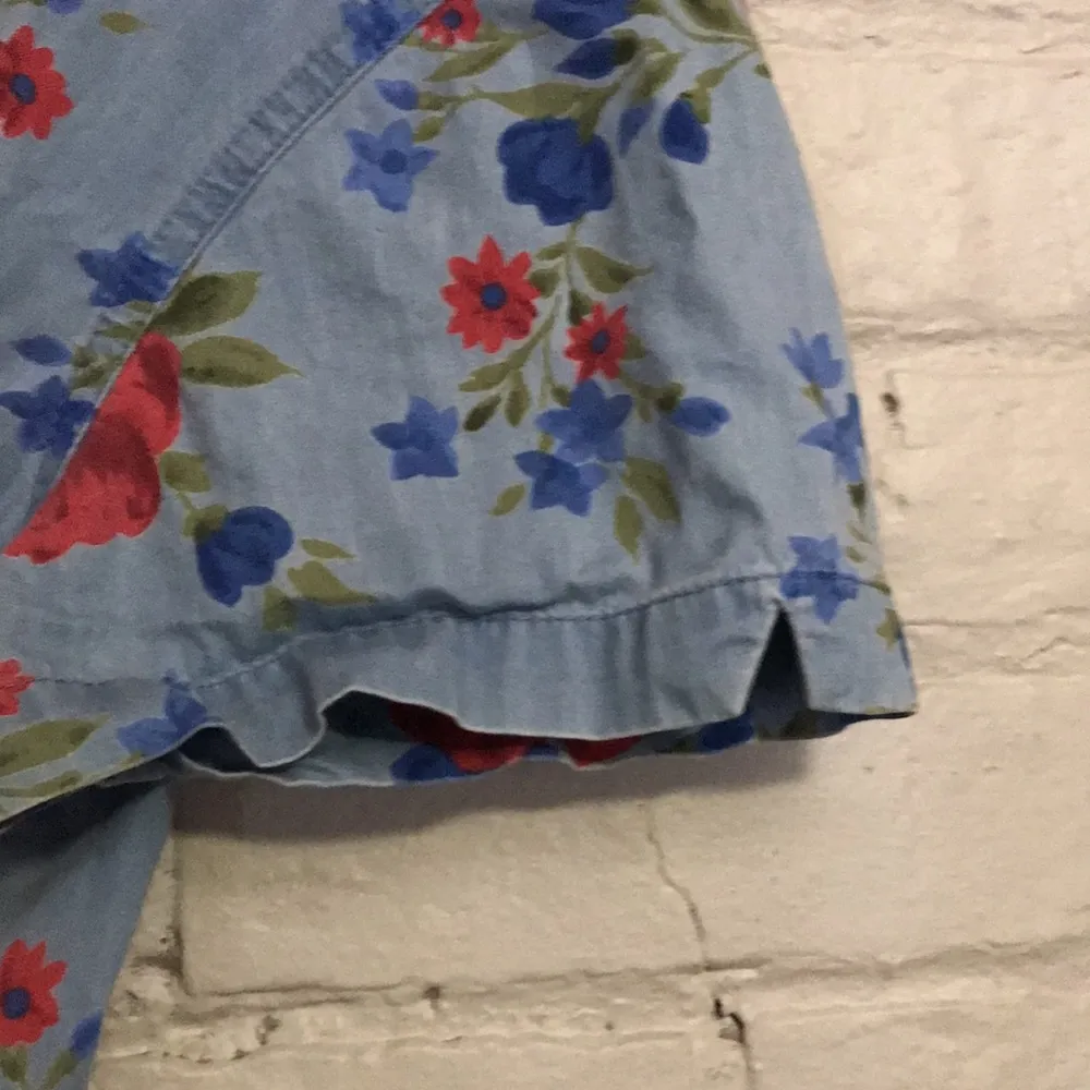 Karen Scott Sport Womens M Petite Medium Floral Cotton Denim Button Down Shirt - Image 4