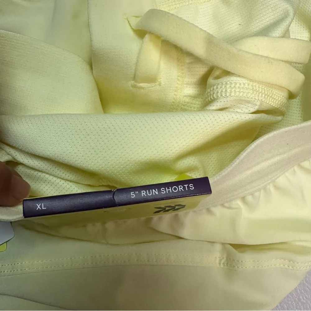 All In Motion  Women's Light Yellow Athletic Shorts - Image 4