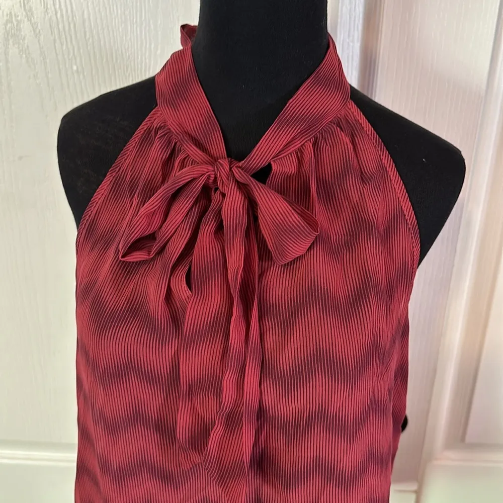 RED SHEER CHEVRON SLEEVELESS TANK BLOUSE TIE FRONT - Image 5