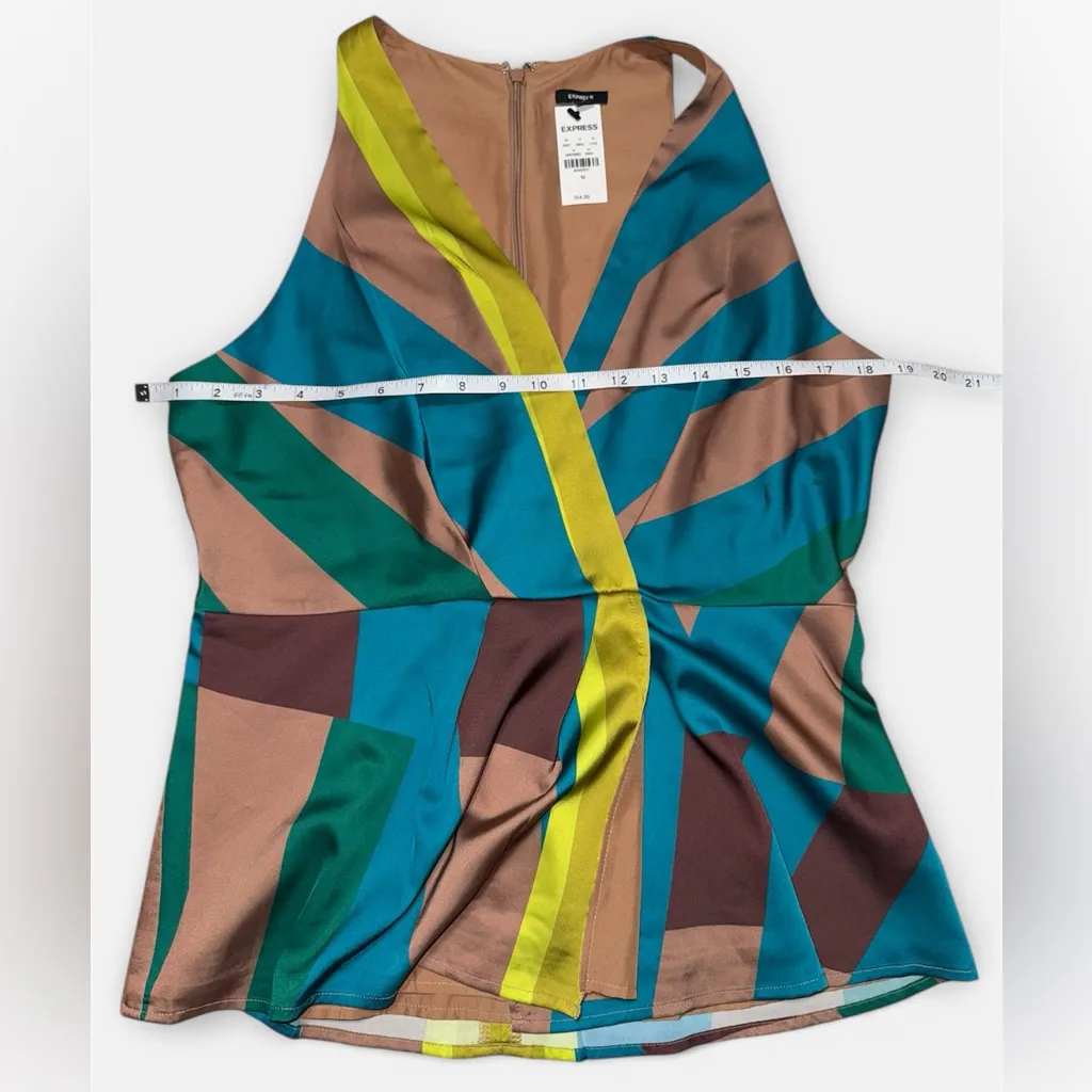 Express Satin Wrap Colorful Geometric Women's Top NWT Medium - Image 3