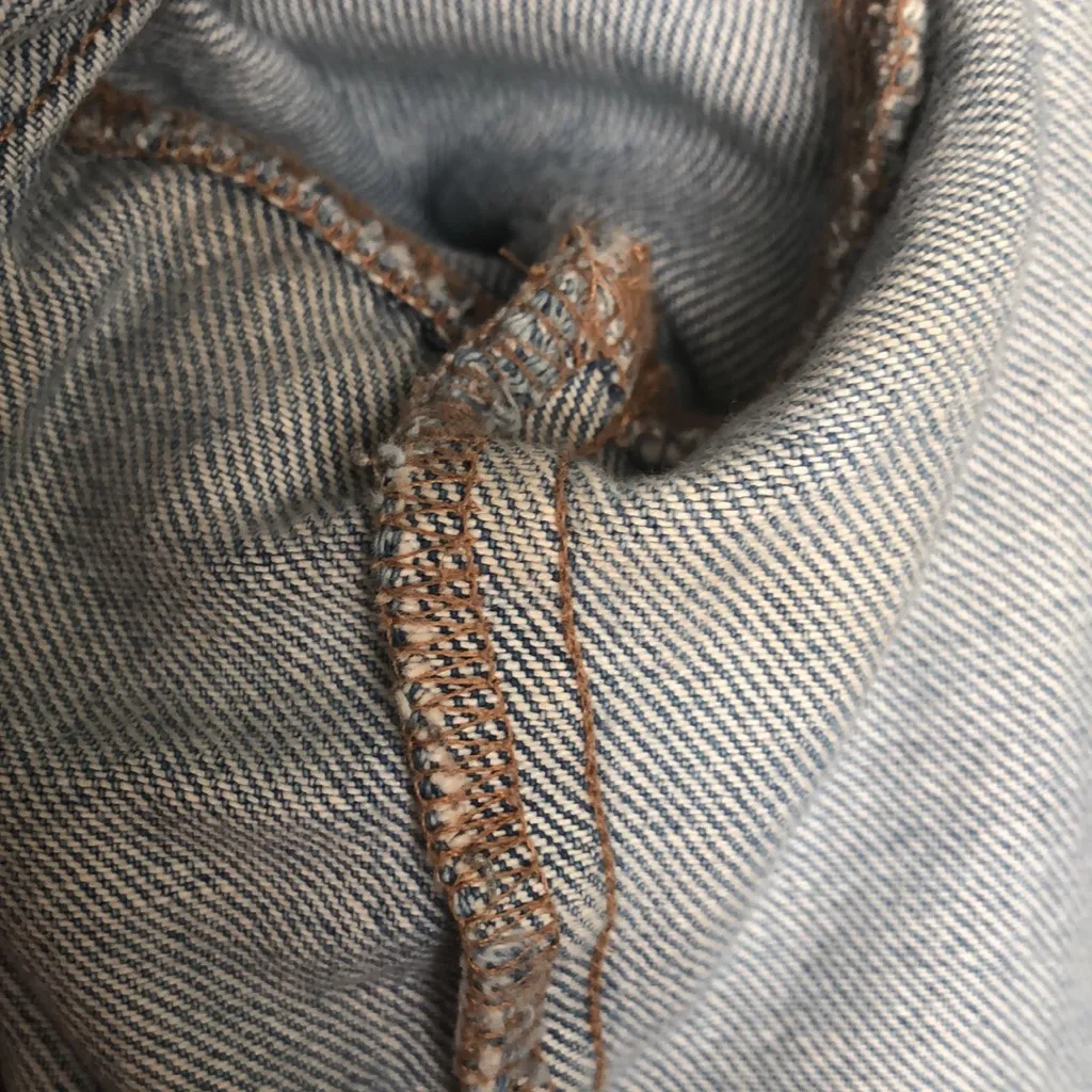 H&M  DIVIDED Classic Jean Jacket. - Image 7