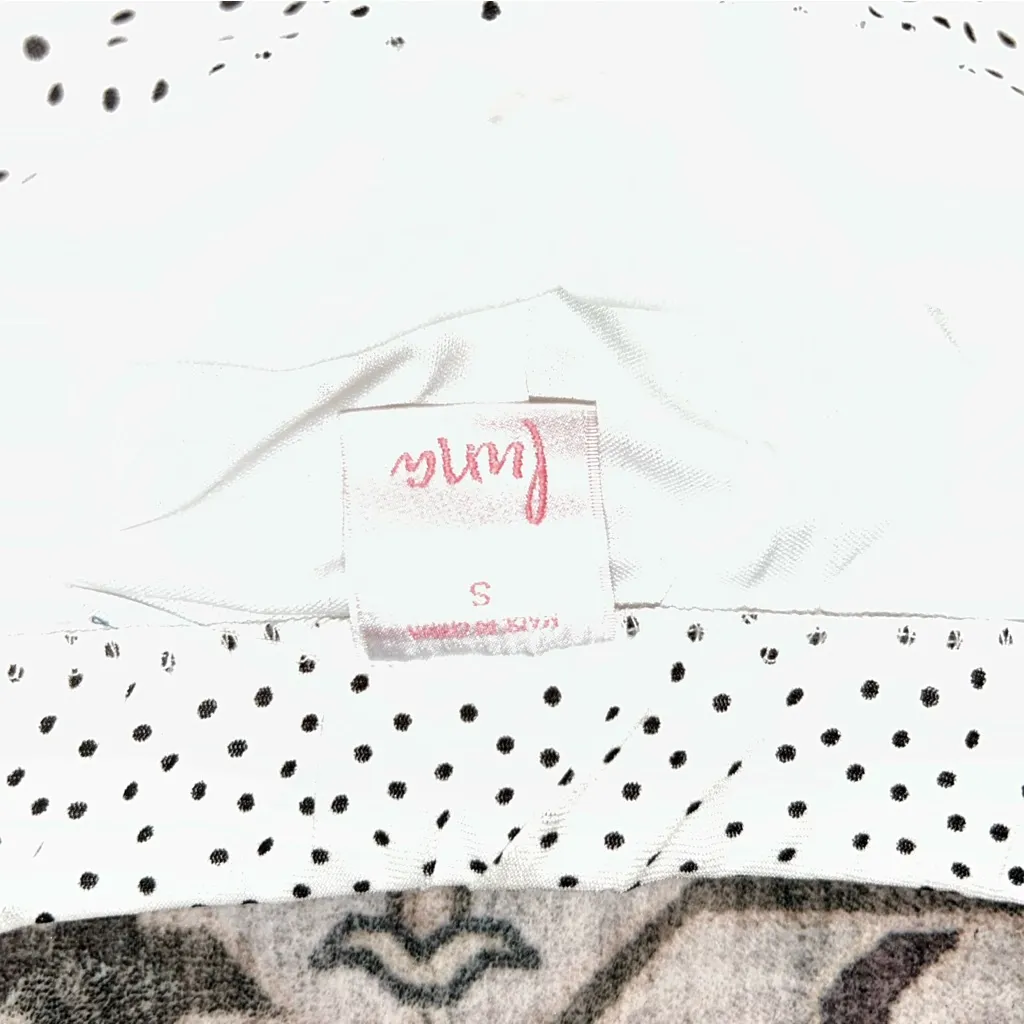 Chic White Polka Dot Maxi Skirt - Image 4