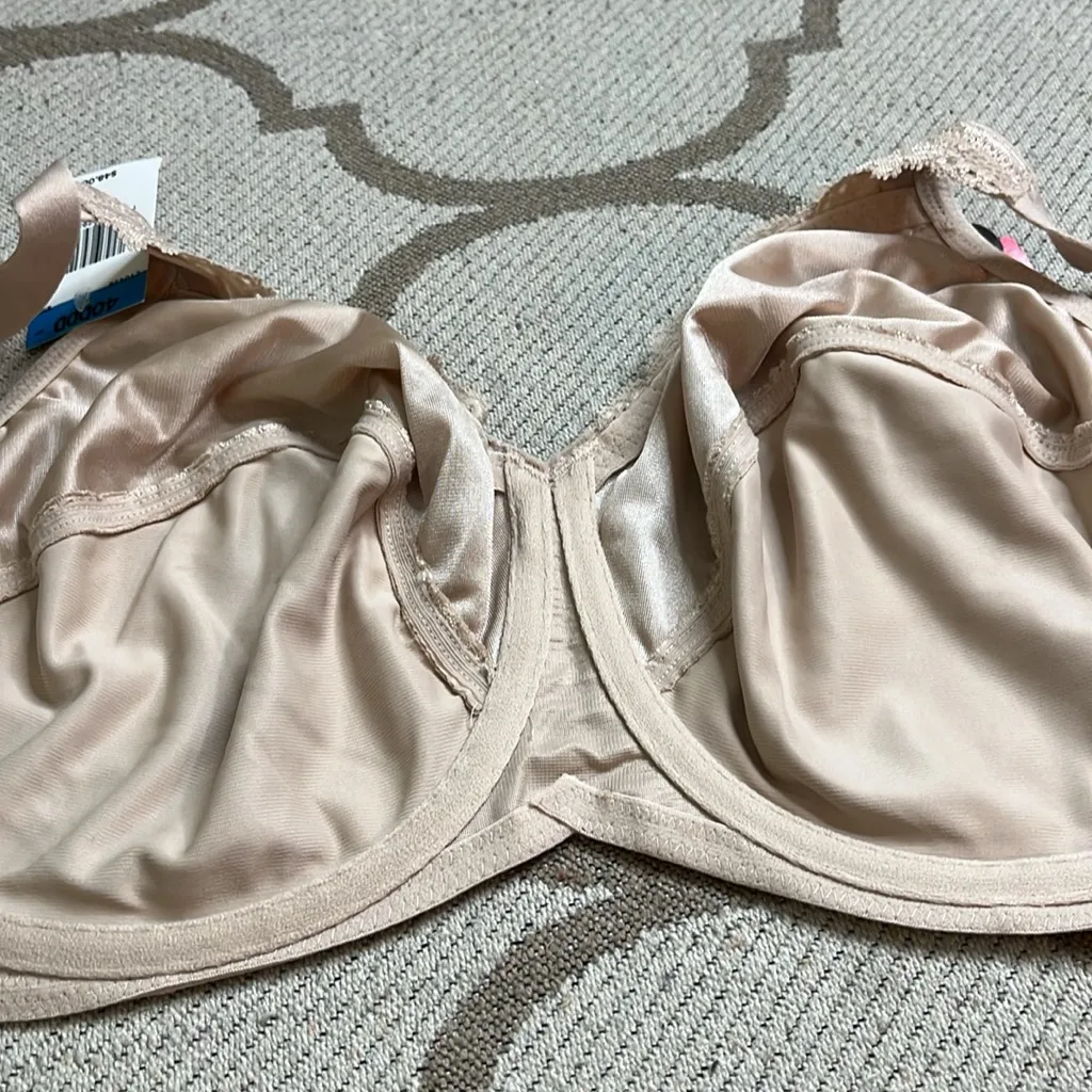 Lilyette by Bali Minimizer Underwire lace bra, size 40DDD Tan - Image 9