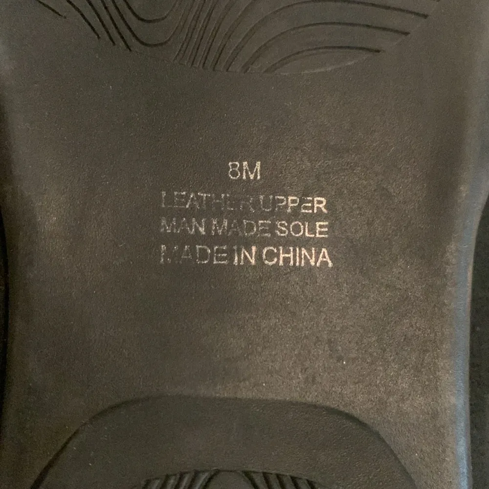 Women’s Size 8 Nordstrom Preview International Black Suede Ballet Flats with Bow - Image 4