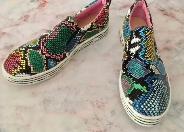 Snake Print Fashion Sneakers Multiple Size 7 - Image 4