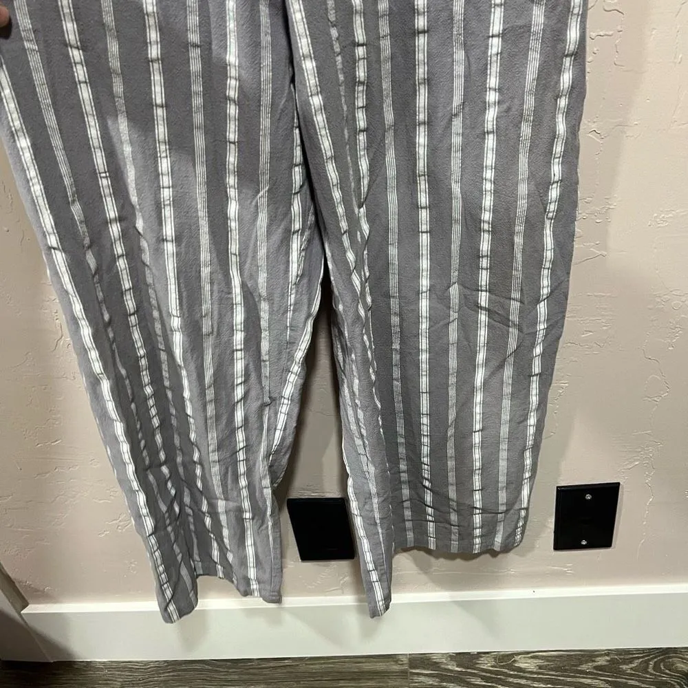 Grey Striped Jumpsuit- Medium - Image 4