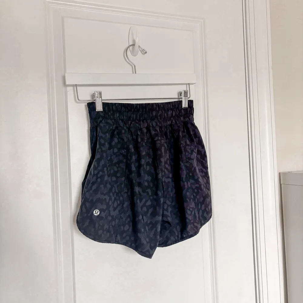 Lululemon  Camo Bundle Align Tank Top Track That Short - Image 9