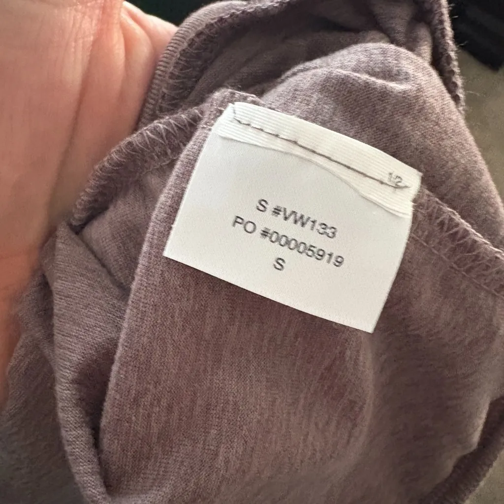 Vuori Women's Daydream Crew Performance Top Burnt Clay Small - Image 5