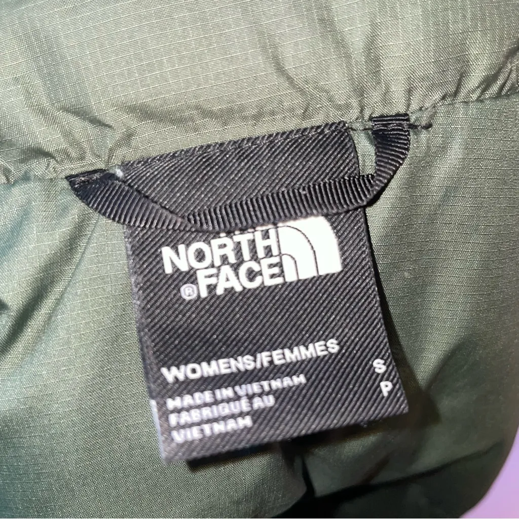 The North Face Women S Flare II 550-Down Insulated Puffer Jacket Olive Green - Image 8