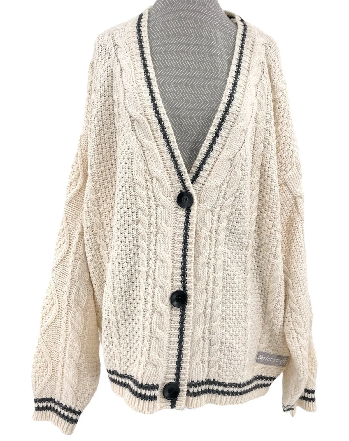 Taylor Swift Folklore The Cardigan 2024 Sweater Silver Star Cozy Oversized XL/2X - Image 1