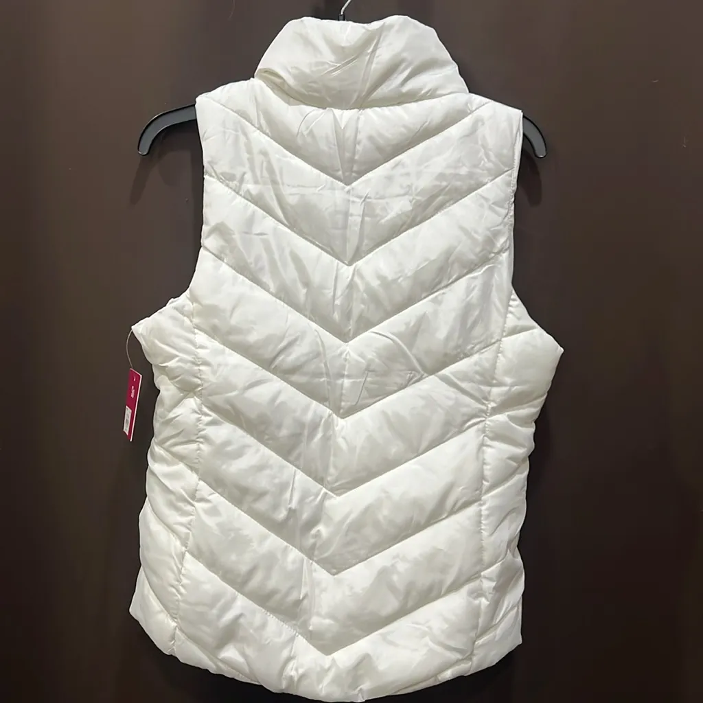 SO , Puffer Vest, Coconut White, Size Medium - NWT - Image 2