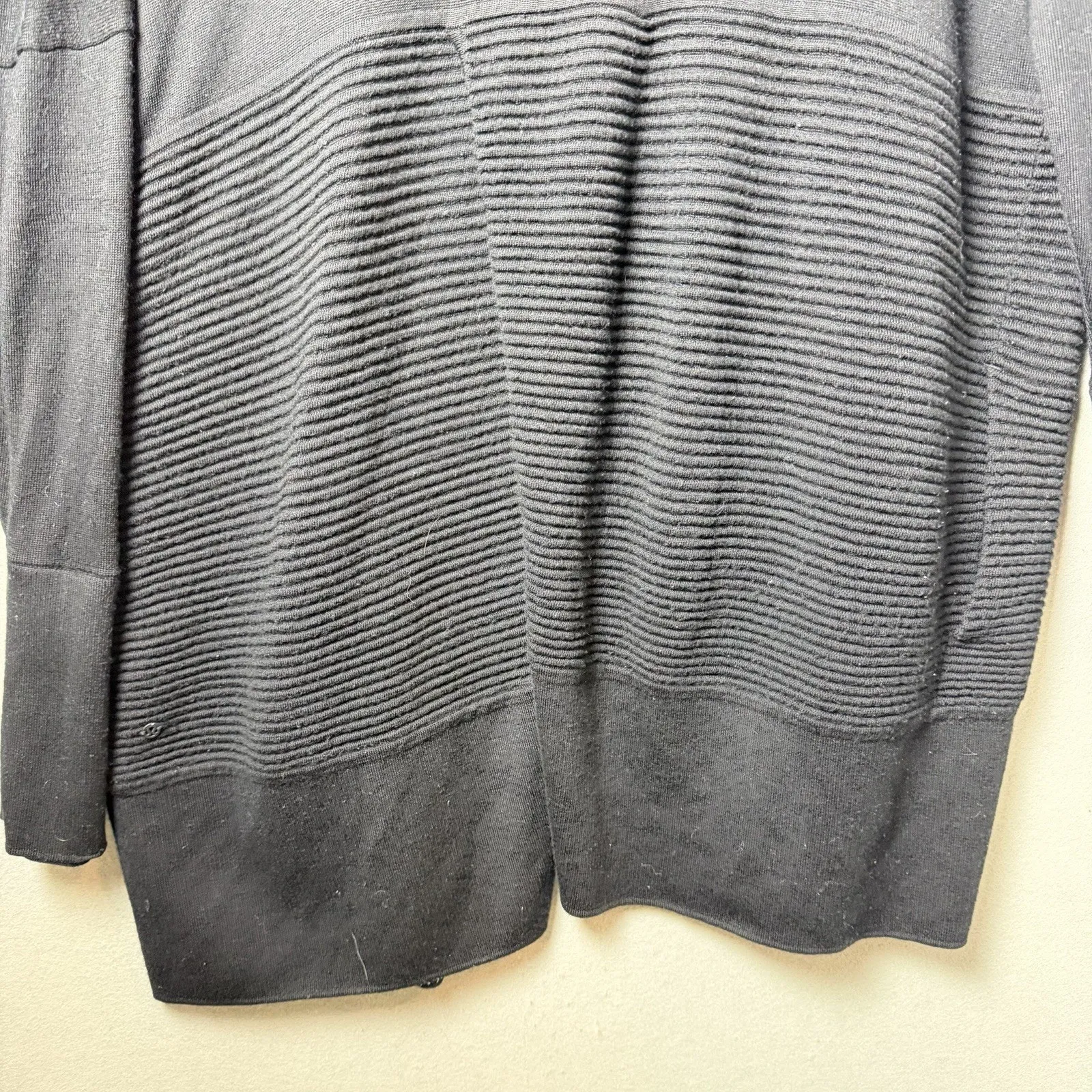 Lululemon Sit In Lotus Wrap II Sweater Cardigan Womens Size 12 Black Merino Wool - Image 8
