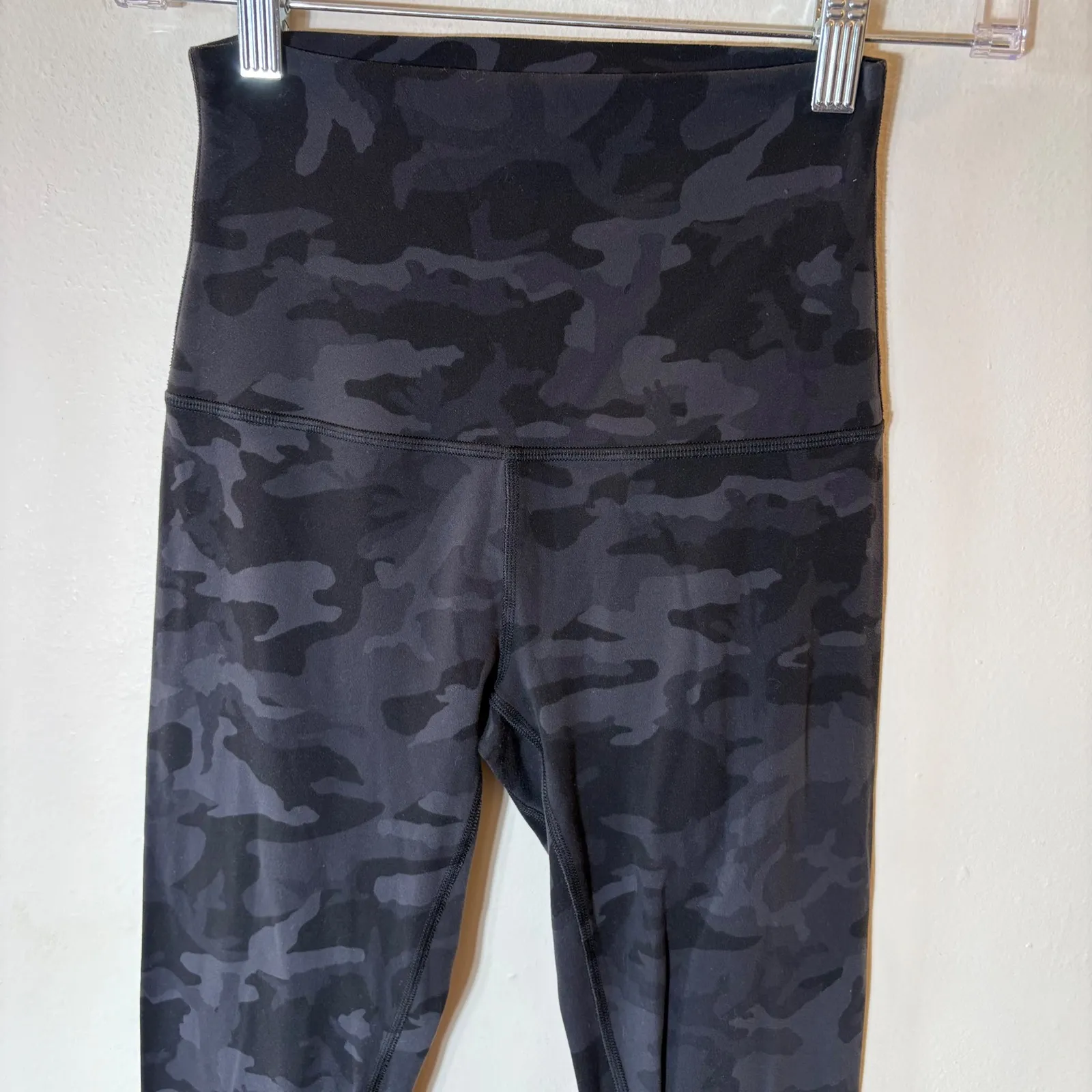 Lululemon Align Pant 28" Incognito Camo Multi Grey Size 4 - Image 2