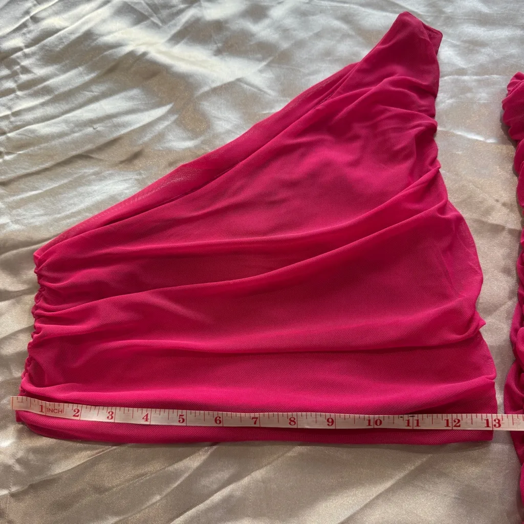 House of Harlow Skirt Set Red - Image 3