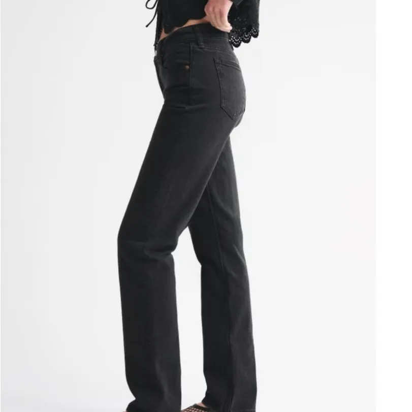 Abercrombie & Fitch 90s High Rise Straight Black Jeans size 27 Short - Image 5