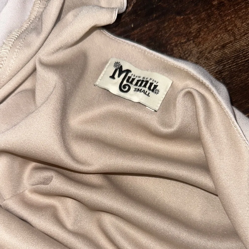 Show me your mumu women’s maxi Elegant Cream Sophia Wrap Dress size S - Image 11