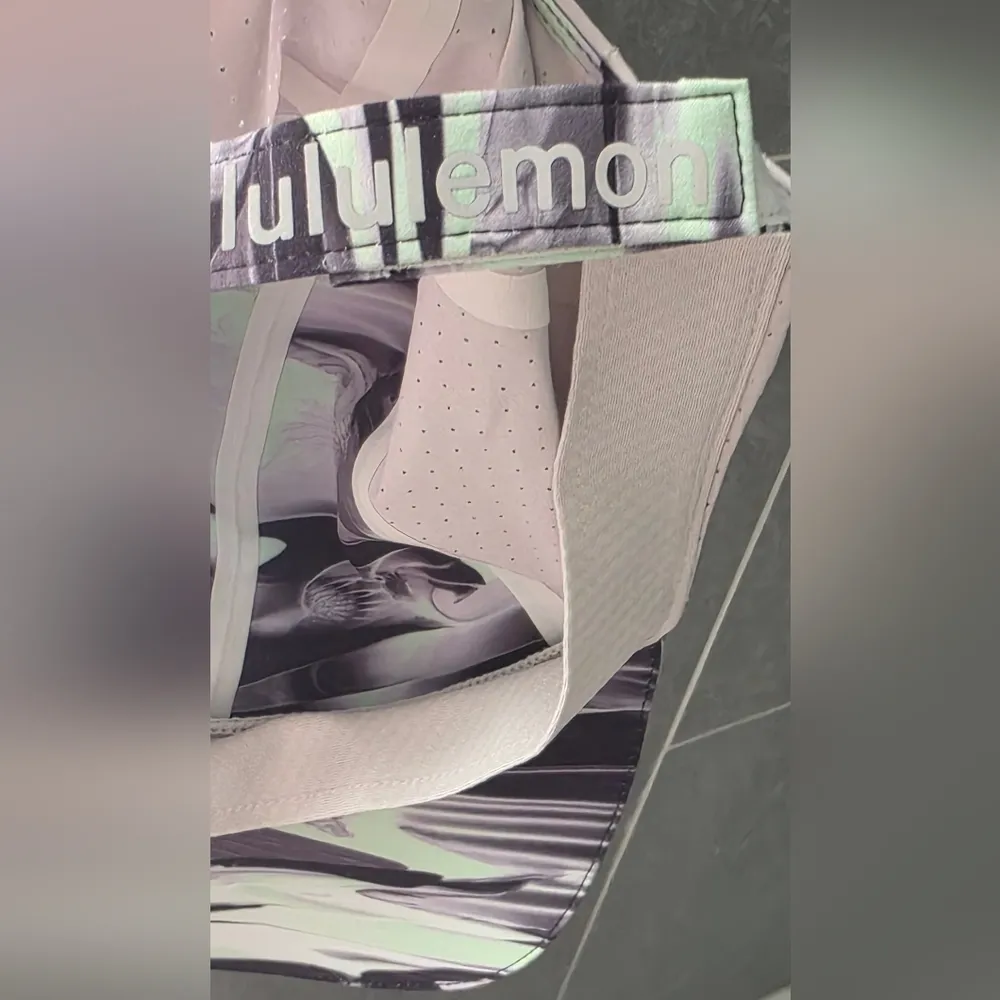 NWT Lululemon Womens Fast and Free Running Hat *Vent Paint Glide Multi - Image 6