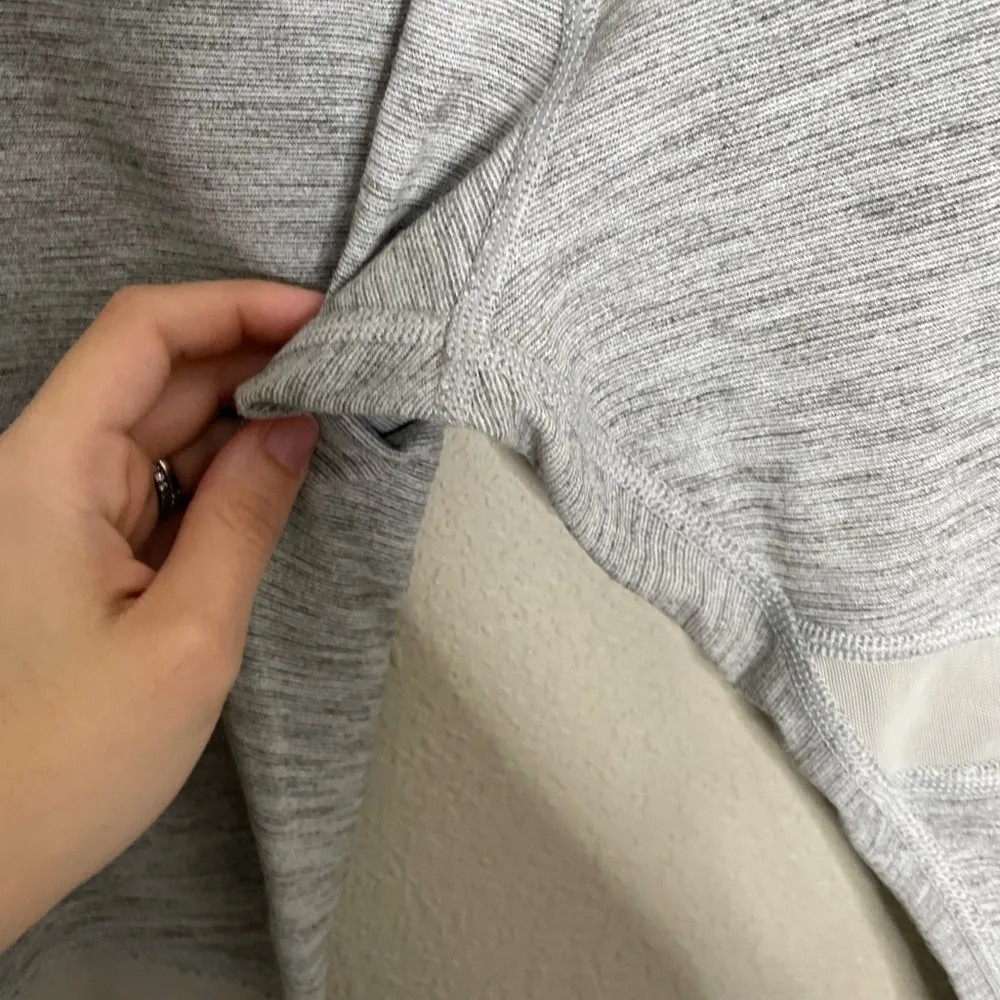 Lorna Jane Gray Mesh Insert Leggings Small - Image 5