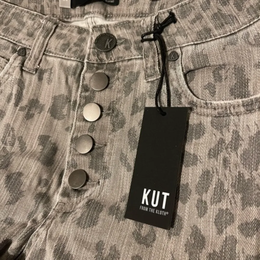 KUT FROM THE CLOTH High Rise Ankle Skinny Grey Charcoal Cutoff Leopard Jeans NWT - Image 10