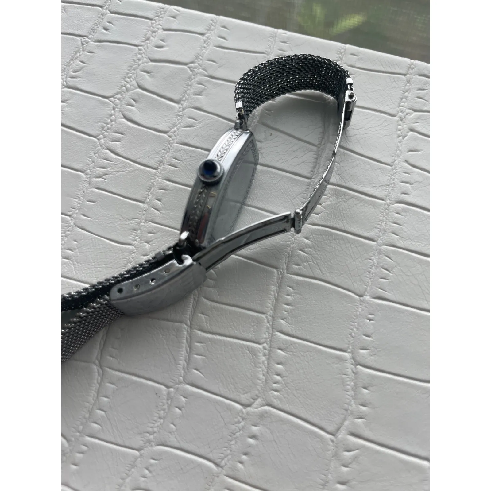 Vintage 1920s BULOVA Women's Laurel Watch Antique NOT RUNNING Sapphire Cab - Image 3