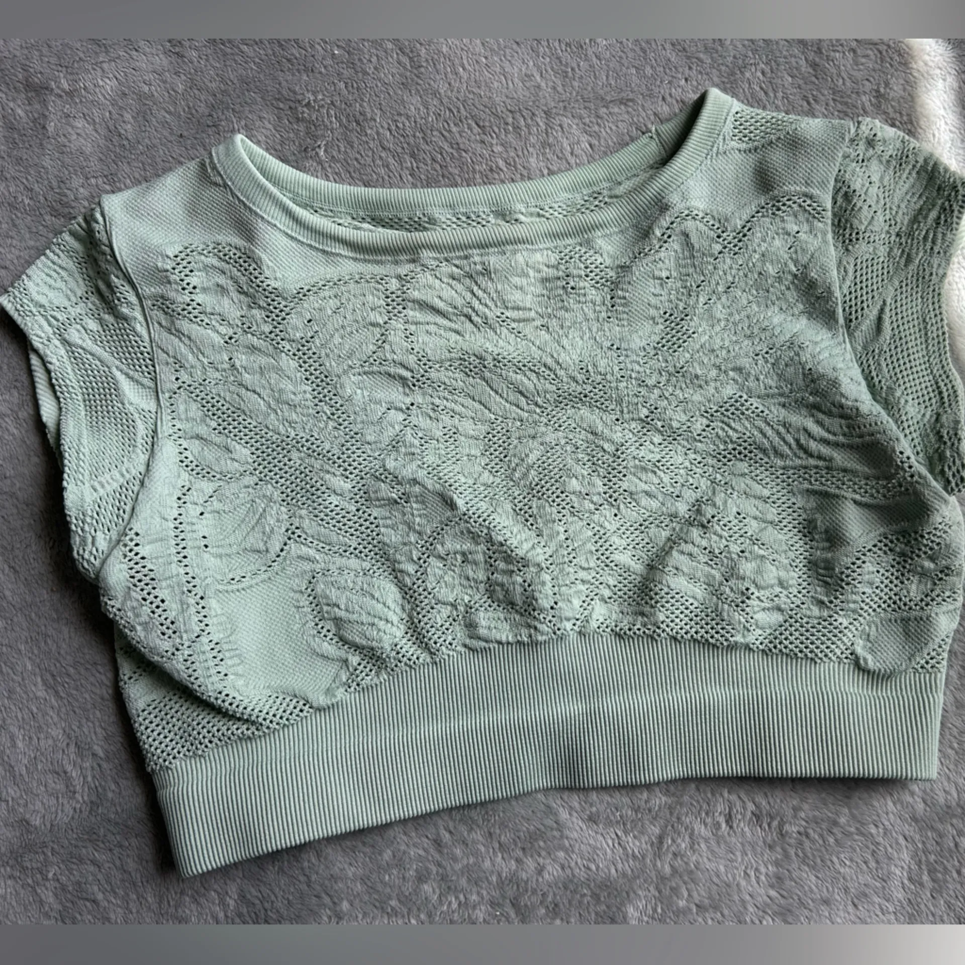 Urban Outfitters Out From Under M/L Sage Green Lace stretch crop - Image 2