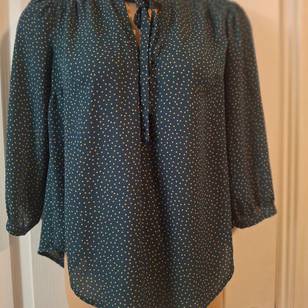 Torrid Sz 00 Women's Teal Polka Dot Blouse - Image 4