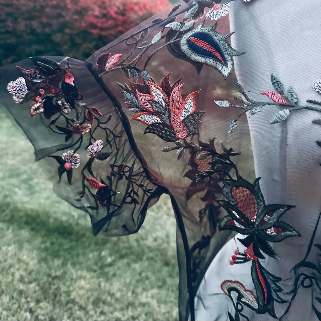 Dalia Floral Embroidered Tulle Top Black Size XL - Image 9