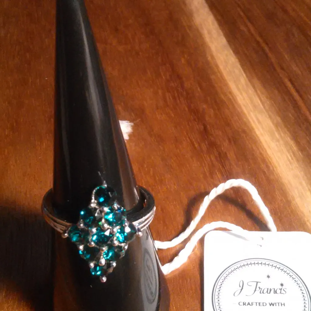 Swarovski Emerald Color Crystal Platinum Bond Ring (Size 7) - Image 6