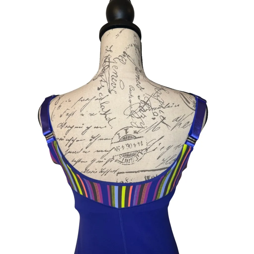 Lululemon Size 8 Heart Ribbon Tank in Wish Blue/Scuba Poncho Stripe - Image 7